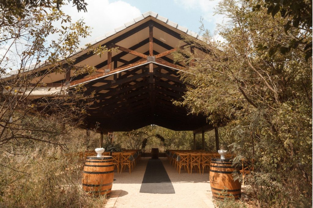 Outdoor wedding ceremony at a stunning wedding venue in Pretoria