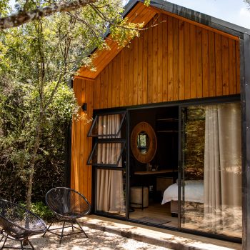 Simbali Bush Bungalow surrounded by trees and natural bushveld