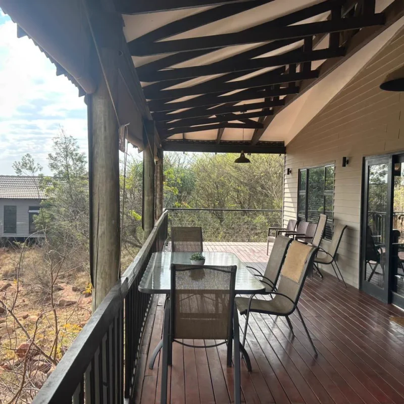 Hilltop-Cottage-1